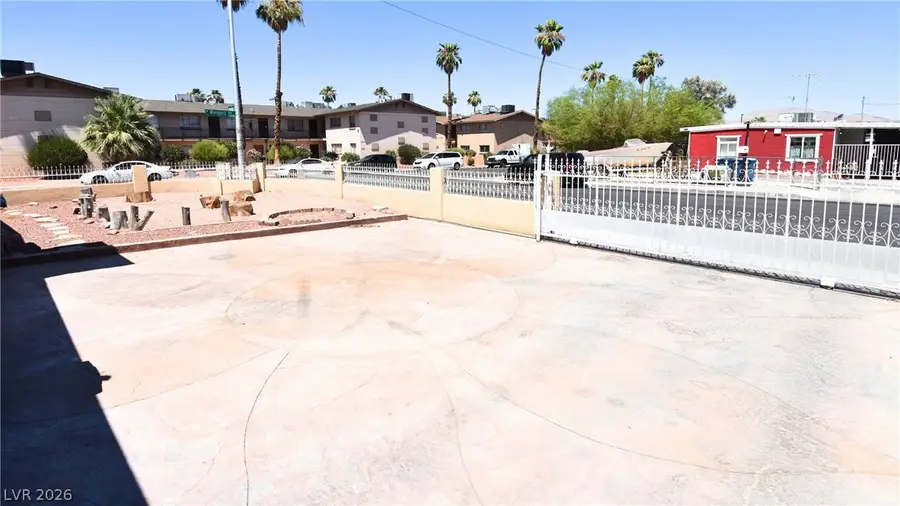2212 Wengert Avenue, Las Vegas, NV 89104 - #3