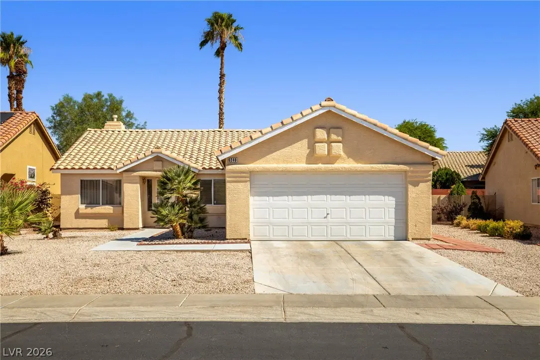 6240 Curlew Drive, Las Vegas, NV 89122 - #1