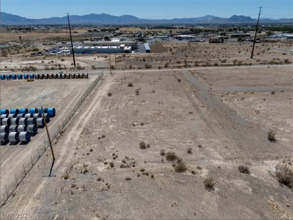 2530 E Beacon Drive, Pahrump, NV 89048