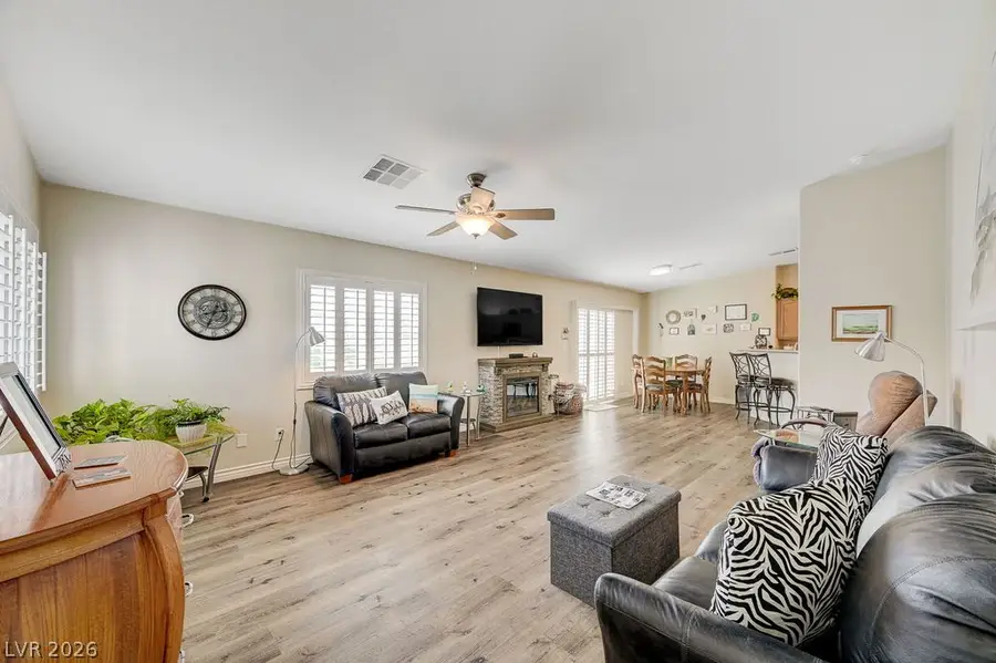 4945 Mascaro Drive, Las Vegas, NV 89122 - #3