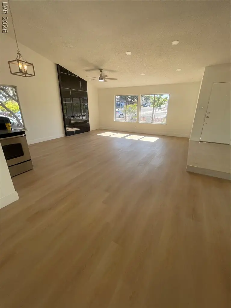5180 Richmond Circle, Las Vegas, NV 89120 - #3