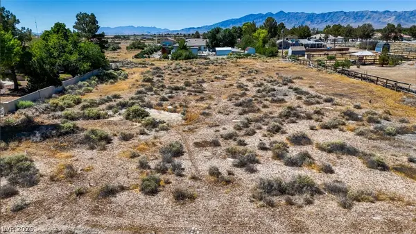 761 W Calvada Boulevard, Pahrump, NV 89048
