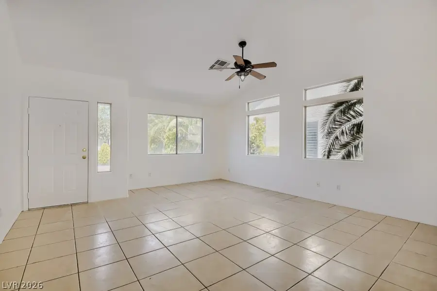 4714 Carmar Drive, Las Vegas, NV 89122 - #3