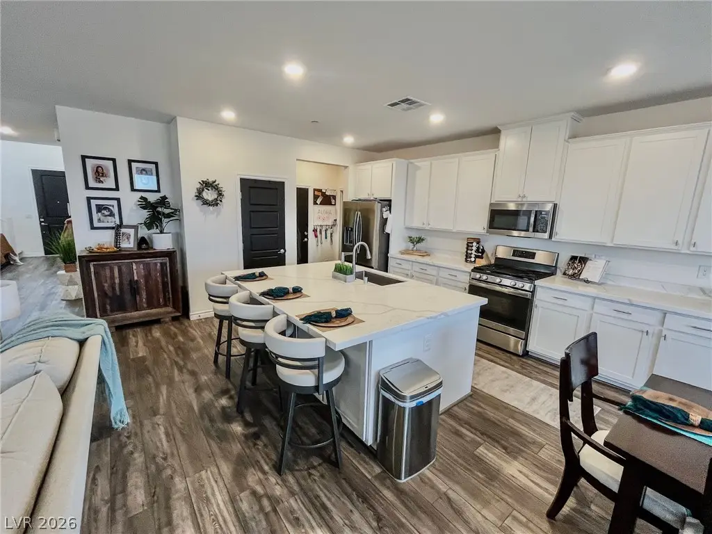 1288 Ventura Cliffs Avenue, Henderson, NV 89012 - #1