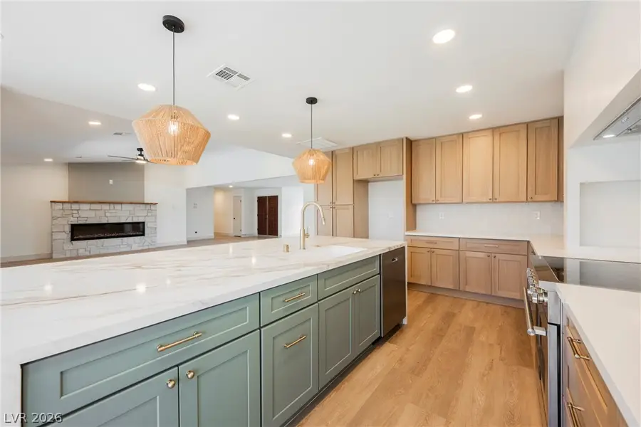 2755 S Torrey Pines Drive, Las Vegas, NV 89146 - #2