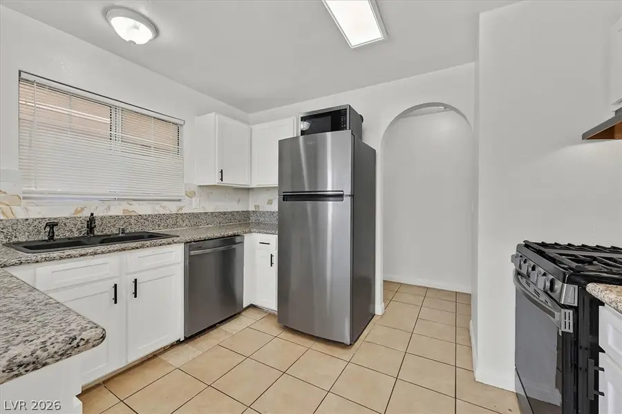 2200 S Fort Apache Road #2142, Las Vegas, NV 89117 - #2