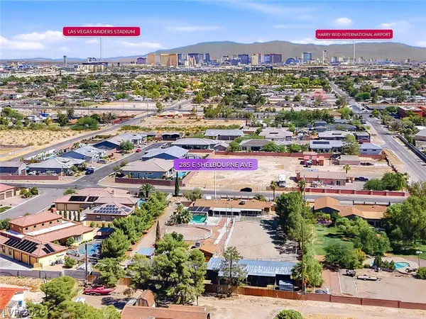 285 E Shelbourne Avenue, Las Vegas, NV 89123