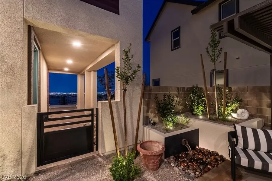 1020 Golden Summit Avenue, Las Vegas, NV 89138 - #2
