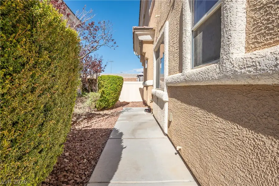 6665 Lookout Lodge Lane #3, North Las Vegas, NV 89084 - #3