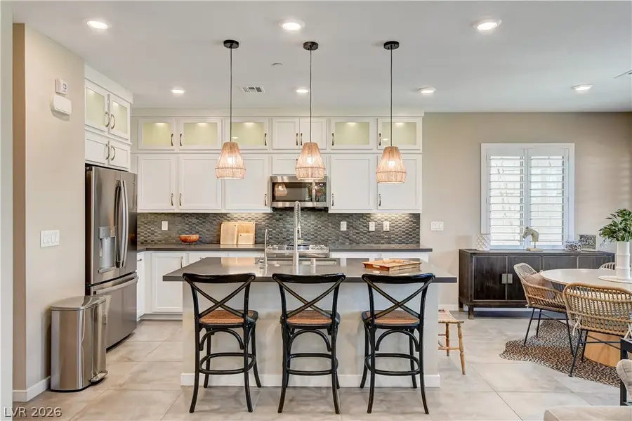 11532 Desert Hollow Avenue, Las Vegas, NV 89138 - #3