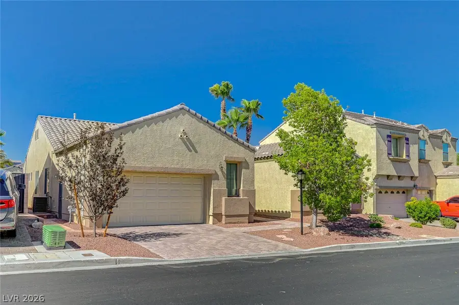 8112 Chestnut Hollow Avenue, Las Vegas, NV 89131 - #2