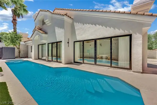 8121 Sunset Cove Drive, Las Vegas, NV 89128
