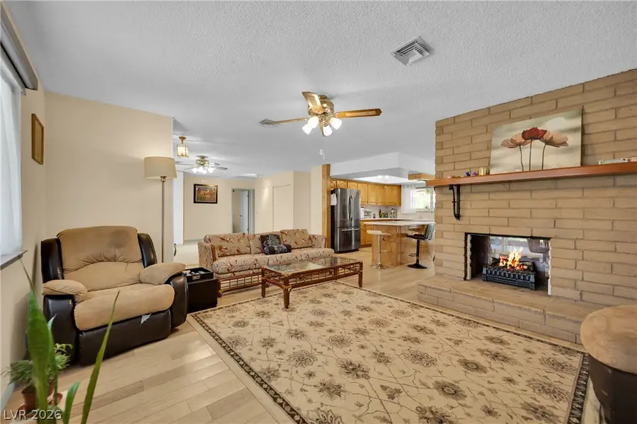 1825 Shadow Mountain Place, Las Vegas, NV 89108 - #2
