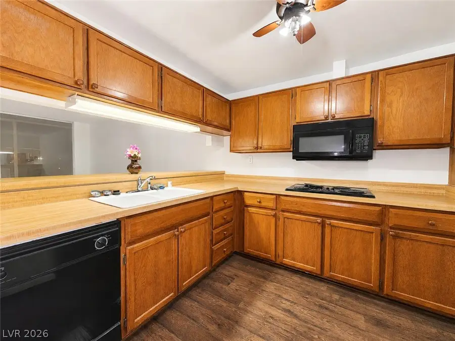 750 S Royal Crest Circle #323, Las Vegas, NV 89169 - #2