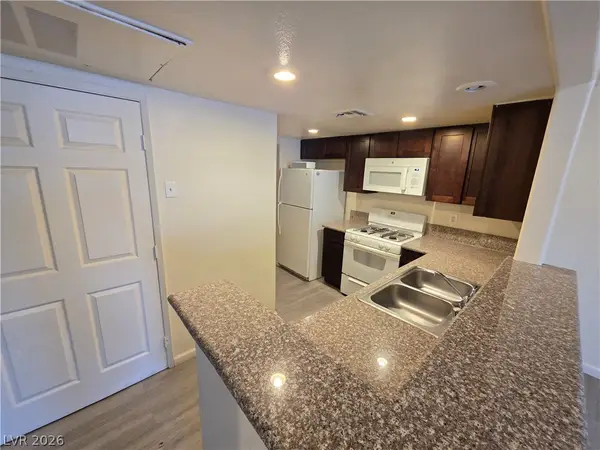 1830 N Pecos Road #126, Las Vegas, NV 89115