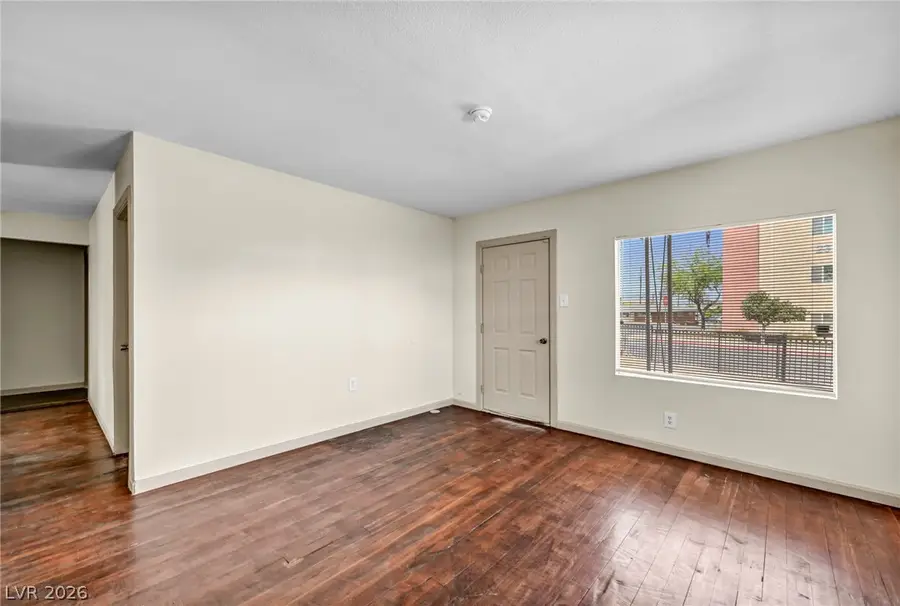 3 Wyoming Avenue, Henderson, NV 89015 - #3