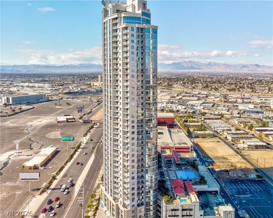200 W Sahara Avenue #2004, Las Vegas, NV 89102 - #2