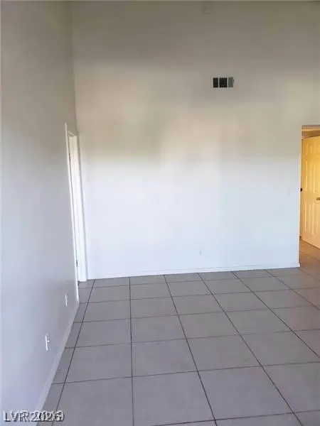 2981 Country Manor Lane #118, Las Vegas, NV 89115 - #3
