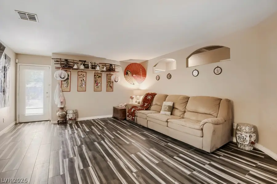6431 Shining Sand Avenue, Las Vegas, NV 89142 - #3