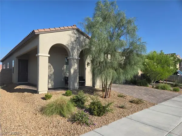 4719 N Transcendental Street, North Las Vegas, NV 89031