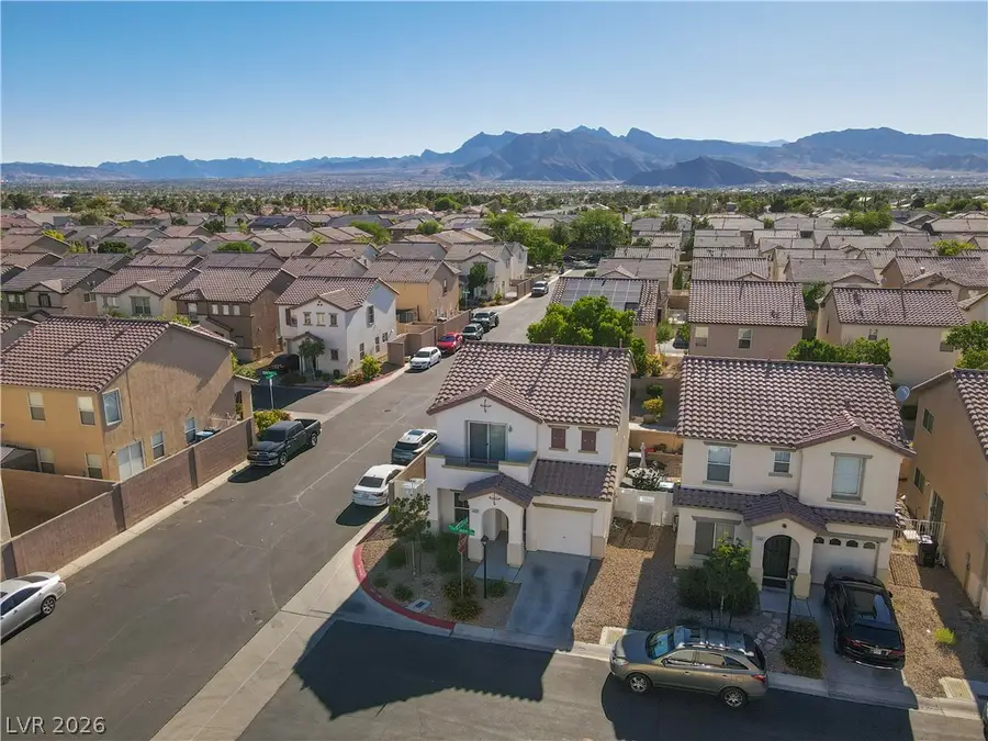 4237 Fleet Dancer Street, Las Vegas, NV 89129 - #3