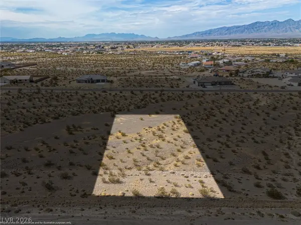 1821 E Mescalero Avenue, Pahrump, NV 89048