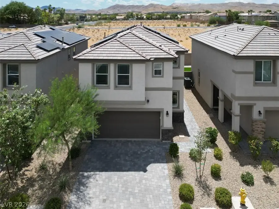 4423 Frias Falls Avenue, Las Vegas, NV 89141 - #3