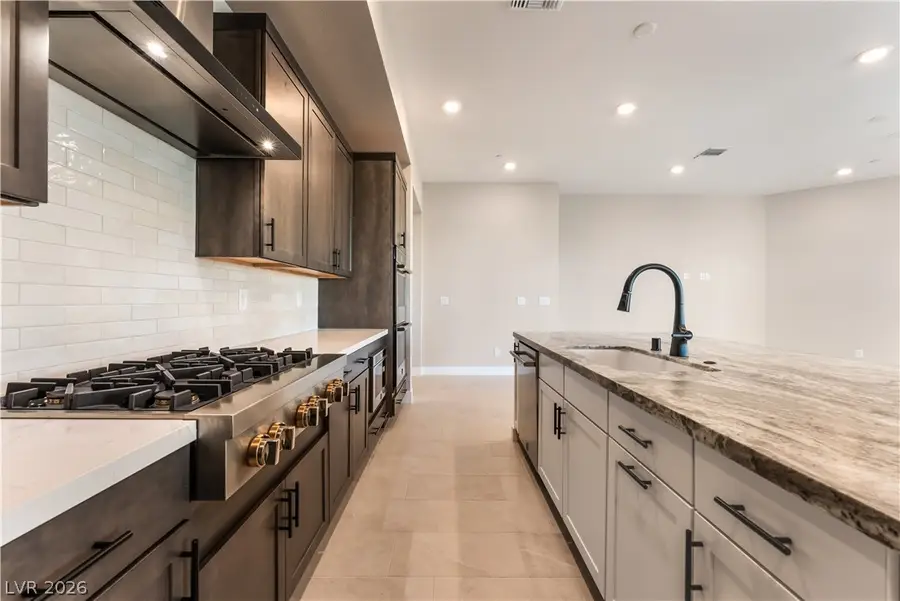 9132 Las Manaitas Avenue #302, Las Vegas, NV 89144 - #3