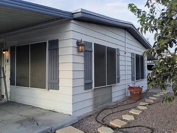 312 Sir Jeffery Street, Las Vegas, NV 89110
