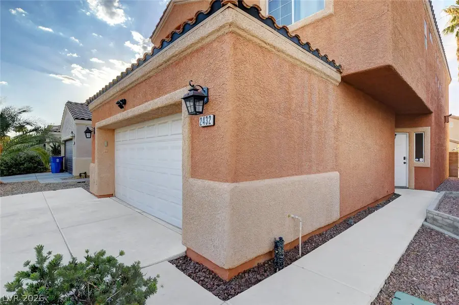 2432 Fresnal Canyon Avenue, Las Vegas, NV 89123 - #3