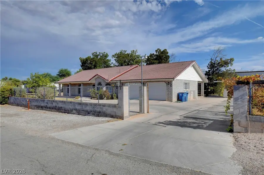 155 E Virginia Avenue, Overton, NV 89040 - #3