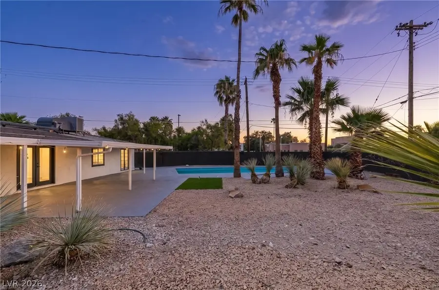 1111 Strong Drive, Las Vegas, NV 89102 - #2
