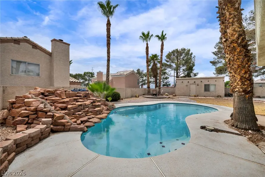 8601 Freeport Lane, Las Vegas, NV 89117 - #2