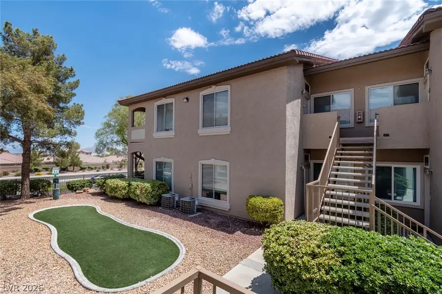2305 W Horizon Ridge Parkway #3813, Henderson, NV 89052 - #2