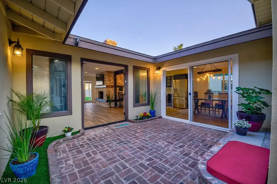 1905 S 16th Street, Las Vegas, NV 89104 - #3