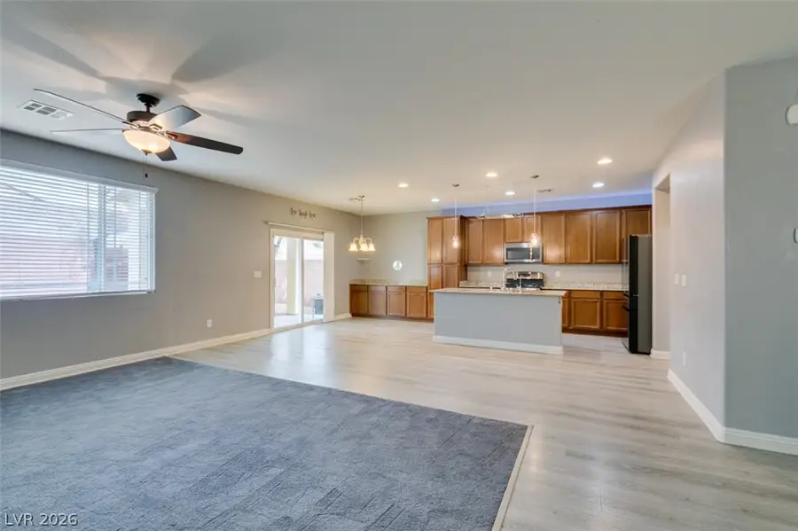 7745 Donner Peak Street, Las Vegas, NV 89166 - #3