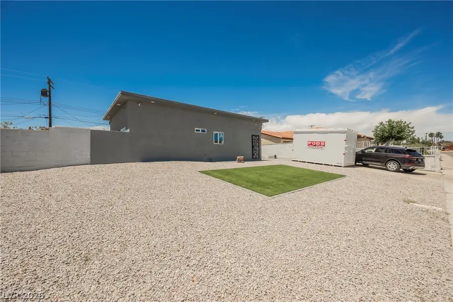 2807 Hermosa Street, Las Vegas, NV 89169 - #2