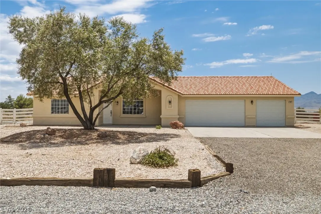 841 E Falcon Street, Pahrump, NV 89048 - #1