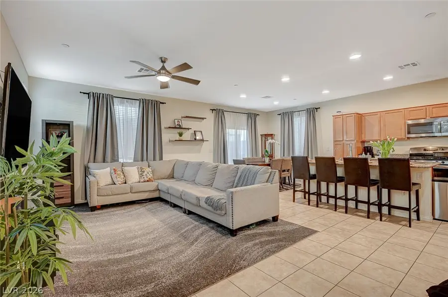 379 Badinerie Street, Henderson, NV 89011 - #2