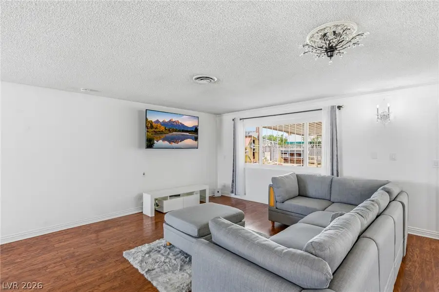 3948 Oakhill Avenue, Las Vegas, NV 89121 - #2