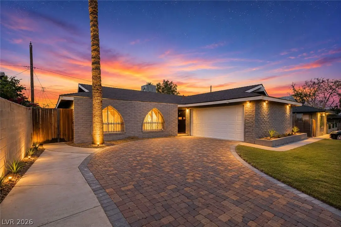 4516 E Flamingo Road, Las Vegas, NV 89121 - #1