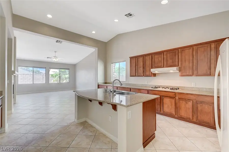 8112 Chestnut Hollow Avenue, Las Vegas, NV 89131 - #3