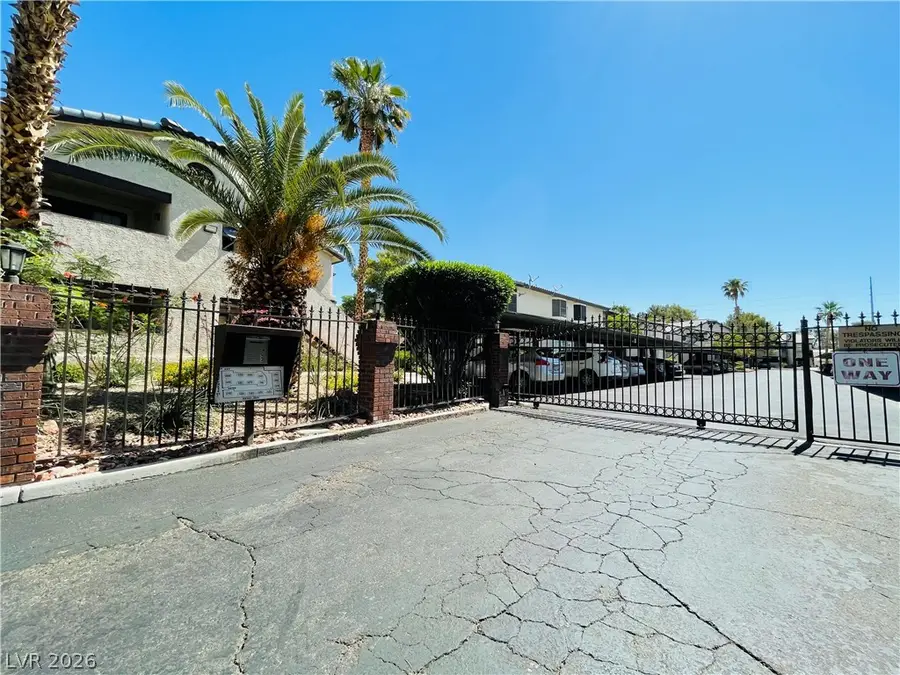 5086 Jeffreys Street #201, Las Vegas, NV 89119 - #3