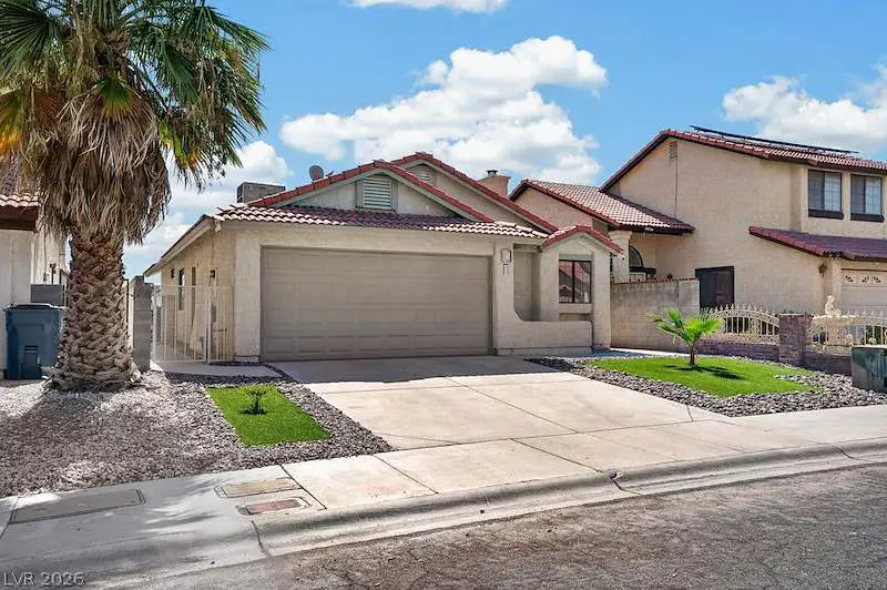 2521 Charteroak Street, Las Vegas, NV 89108 - #1
