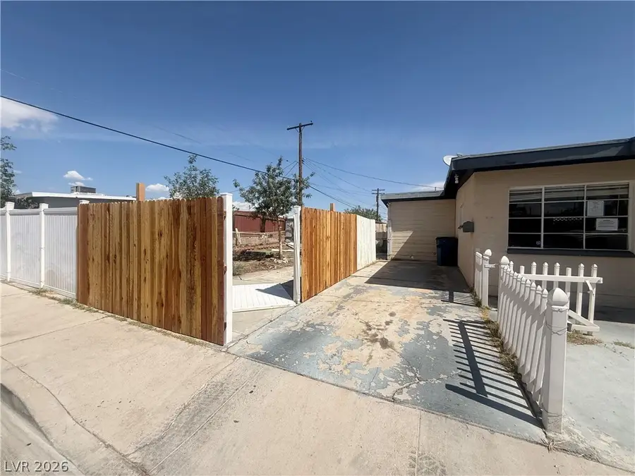 4922 Nebraska Avenue, Las Vegas, NV 89107 - #2