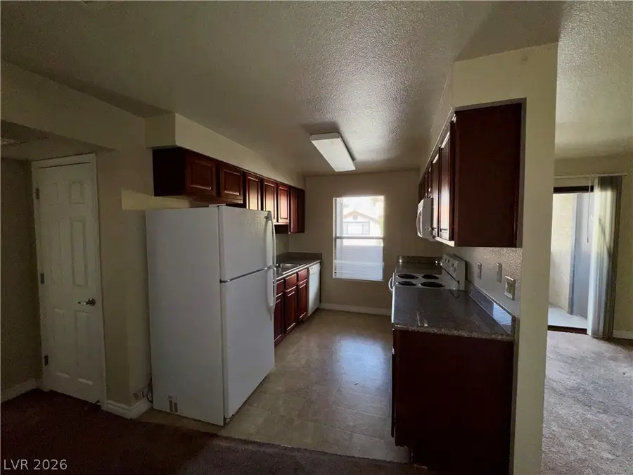 2451 N Rainbow Boulevard #2004, Las Vegas, NV 89108 - #3