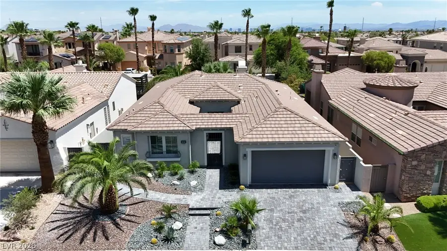 2834 Evening Rock Street, Las Vegas, NV 89135 - #2