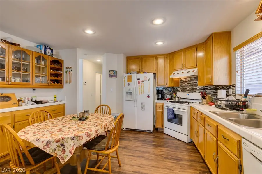 6019 Evening View Street, North Las Vegas, NV 89031 - #2