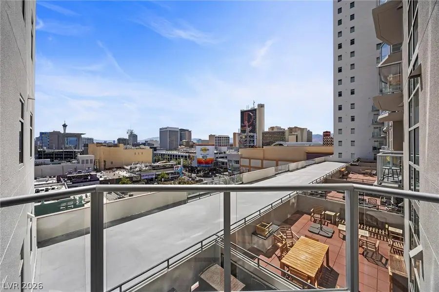 150 Las Vegas Boulevard #914, Las Vegas, NV 89101 - #2