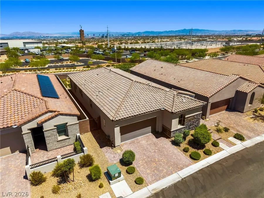 382 Nine Mile Creek Drive, Las Vegas, NV 89138 - #2